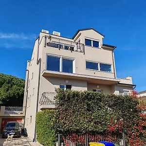 Mirta Apartman